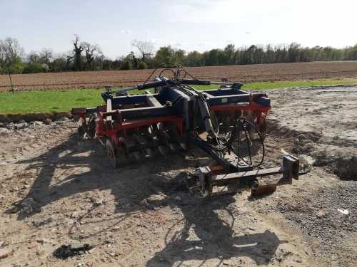 location-materiel-agricole-covercrop0.jpg